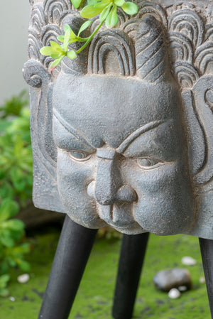 11x14x22" Statue Planter