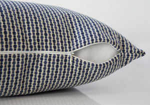 8th Street Square Decorative Throw Pillows with Insert
