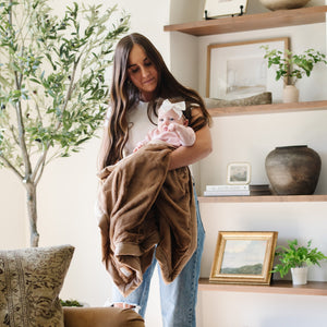 Lush Receiving Blanket 30x40 Inch by Saranoni