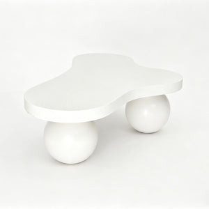 Cloud Shaped Coffee Table With 3 Ball Legs For Living Room