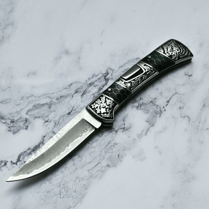 Wraith Damascus Pocket Knife with Honeycomb Resin Handle