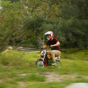 Razor MX650 Electric Dirt Rocket Bike + Razor MX500 Dirt Rocket Electric Bike - TRAPSKI