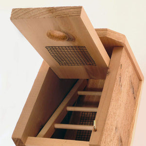 Woodlink Kiln-Dried Cedar Wood Birdhouse Winter Roosting and Shelter Box, Brown - TRAPSKI