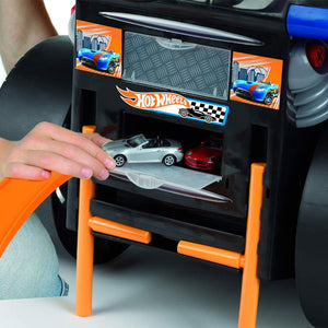 Theo Klein Hot Wheels Automotive Car Engine Interactive Toy Pretend Play Set