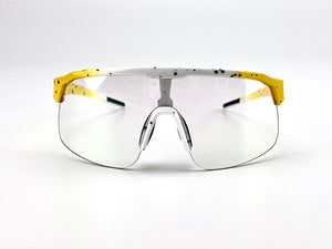 BOLD Zippy Photochromic Sunglasses – MTB, Ski & Lifestyle Eyewear - TRAPSKI