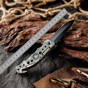 Star Pocket Knife with Serrated Blade & Camouflage Handle