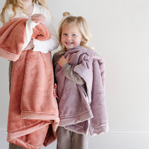 Lush Receiving Blanket 30x40 Inch by Saranoni