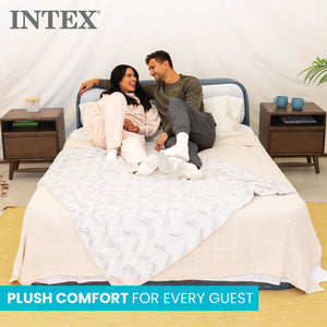 Intex Dura-Beam Deluxe Ultra Plush Headboard Queen Mattress with Built-In Pump