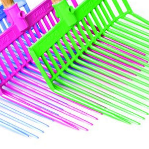 Miller Manufacturing PDF1A Set of 3 Plastic Little Giant DuraFork Bedding Forks - TRAPSKI