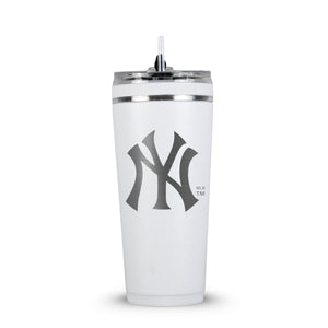 Officially Licensed New York Yankees 26oz Flex Bottle - TRAPSKI