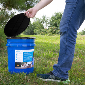 Camco RV Portable Outdoor 5 Gallon Toilet Bucket Kit with Seat & Lid Attachment