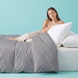 Sleepgram Supima 400 Thread Count Cotton Duvet Cover with Travel Bag, King, Grey