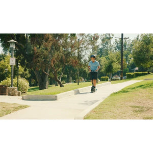 Razor Power Core E100 Electric Scooter with Aluminum Deck and Hand Brake, Blue - TRAPSKI
