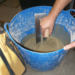 Little Giant 11 Gallon Heavy Duty Farm Bucket Poly/Rubber Flex Tub with Handles - TRAPSKI