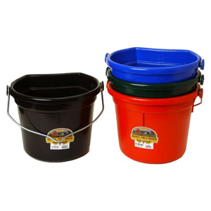 Little Giant 22 Quart Flat Durable Plastic Animal Feed Bucket w/ Knob Bail, Red - TRAPSKI