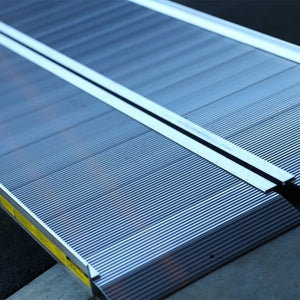 EZ-ACCESS TRAVERSE 6 Foot Aluminum Singlefold Portable Loading Ramp, Silver