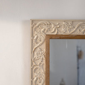 Vintage Carved Pattern Rectangular Wall Mirror