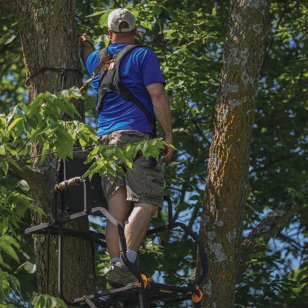 Muddy The Stronghold 1.5 Deer Hunting 21 Ft Ladderstand Tree Stand w/Lumbar Seat