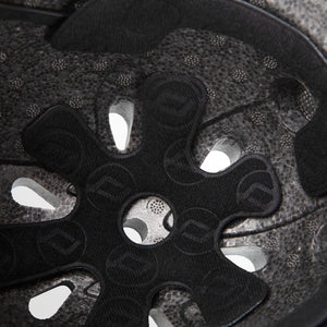 Scoot & Ride Toddler Kids Bike and Scooter Helmet with LED Light, S-M, Kiwi