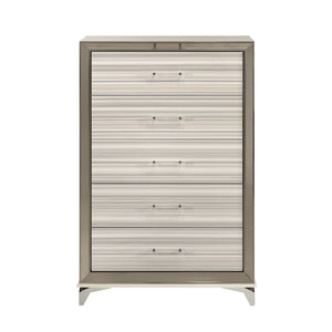 Star - Chest - White