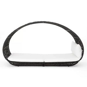 Abigal Outdoor Wicker Daybed With Cushion
