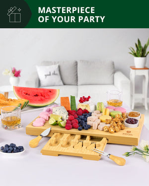 Cheese Board Set w/knives, 16.5“x11”