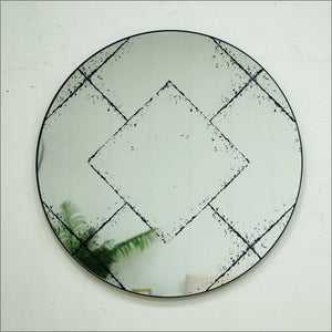 Round Wall-Mounted Mirror