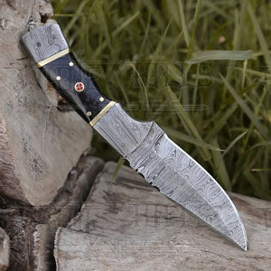 8.5” Hand Forged Damascus Steel Full Tang Skinner Knife - Buffalo Horn Handle - H 020