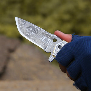 Reckoner Damascus Pocket Knife with Charred Bone Handle