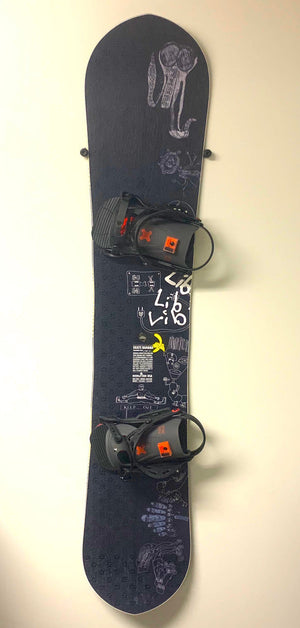 The Cinch Snowboard Display | Floating Rack | 1 Board