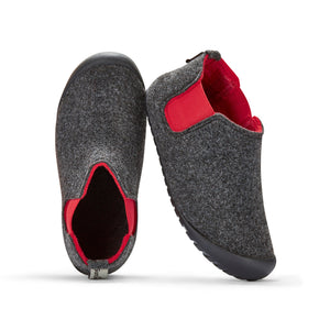 Brumby - Women's - Charcoal & Red - TRAPSKI