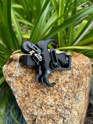 Gen-1 Ultraview Thumb Mount 3-4 Finger M-L (Right Handed)