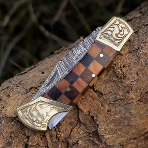 Expedition Gentlemans Damascus Pocket Knife with Pakka Wood Handle