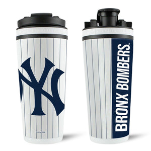 Officially Licensed New York Yankees 26oz Ice Shaker