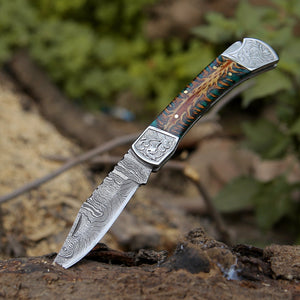 Striker Pocket Knife with Pine Cone Handle