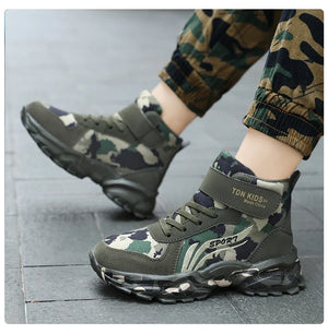 Winter Snow Boots For Children 2024 Trend Fashion Plush Camouflage Sneakers Thick Warm Teenager Faux Fur Boots For Kids