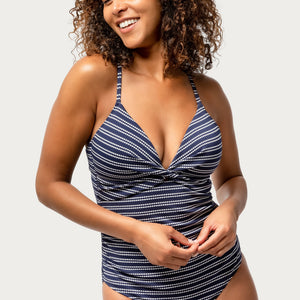 Women's Popcorn Stripe Twist Front One-Piece Swimsuit