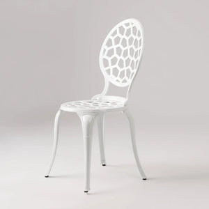 Vashon Aluminum 3-piece Bistro Set in White