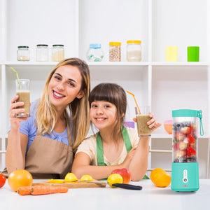 450ML/15.2OZ Portable Fruit Blender with 6 Blades Rechargeable Juice Cup for Shakes Smoothies Juice Personal Mini Fruit Mixer for Outdoor Gym Office
