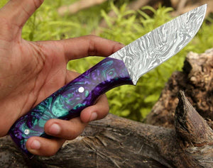 Arcane Handmade Damascus Hunting Knife with Resin Handle - TRAPSKI
