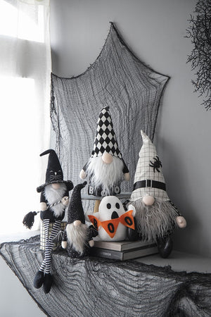 Sitting Gnome With Hat Spider, For Halloween Decor
