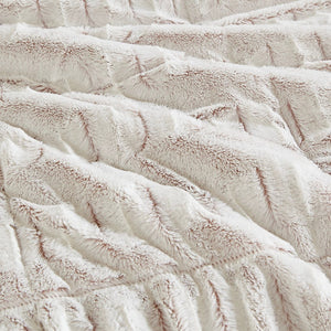 King/Cal King Back Print Long Fur Comforter Mini Set