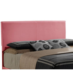 Elegant Platform Bed For Relaxed Spaces