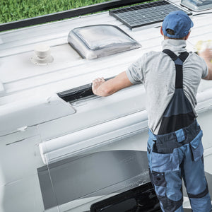 Camco Replacement All Plumbing Vent Cap w/Spring Tension Attachment, Polar White