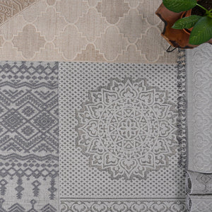 Guros - Indoor / Outdoor Trellis Area Rug