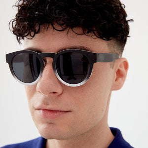 Chelsea - Black & White - TRAPSKI