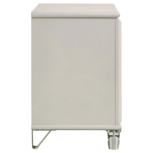 Gwendolyn - 2 Drawer Nightstand - White
