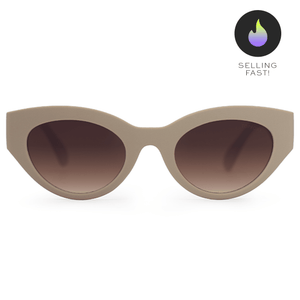 Elizabeth - Nude - TRAPSKI