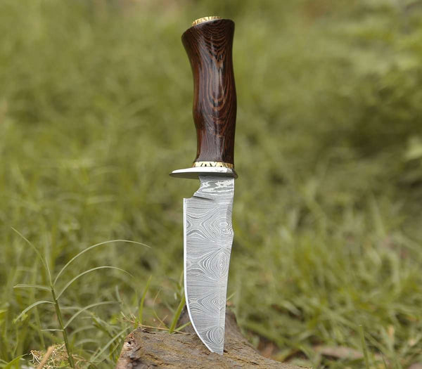 Panther Hunting Knife with Exotic Wenge Wood Handle