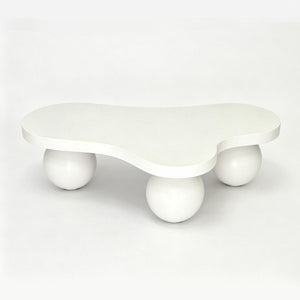 Cloud Shaped Coffee Table With 3 Ball Legs For Living Room